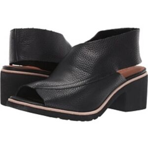 L'Amour des Pieds Qiana Sandal Medium Block Heel Size 8